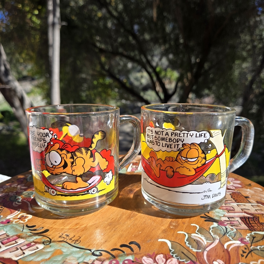 Vtg 1978 McDonald's Garfield &‎ Odie Glass Mugs Cups Set of 2 Jim Davis UFS